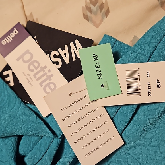 Jacket & Skirt set - Picture 3 of 3